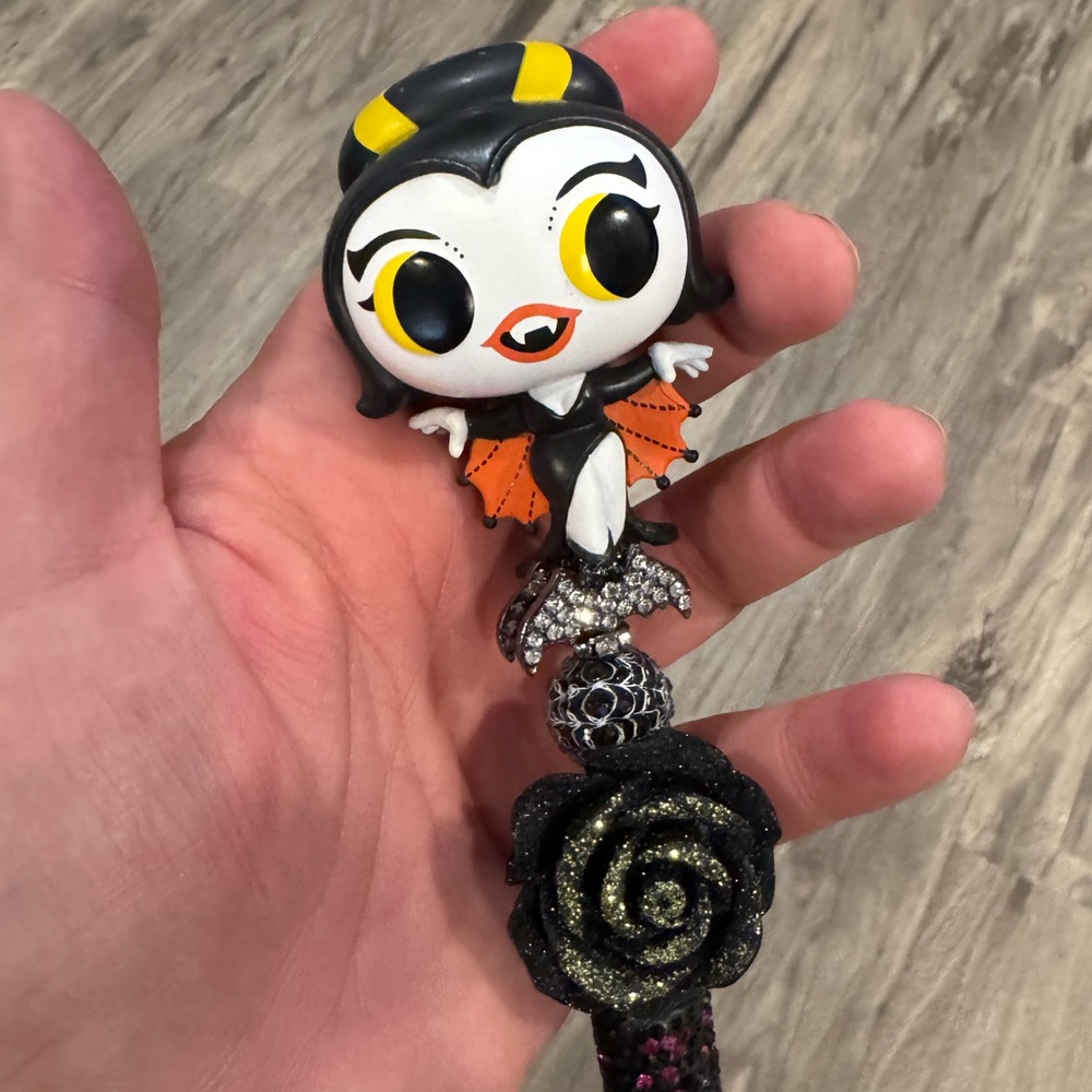 Handcrafted Pen-Elvira Mistress of the Dark